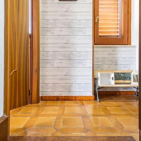 Al Centro Storico - Camera Doppia Con Bagno Privato Daire Vibo Valentia