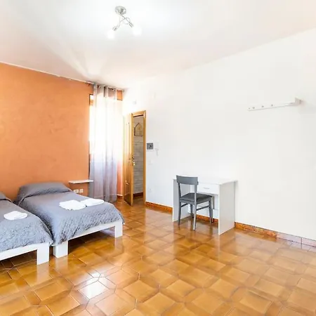 Al Centro Storico - Camera Doppia Con Bagno Privato Daire *